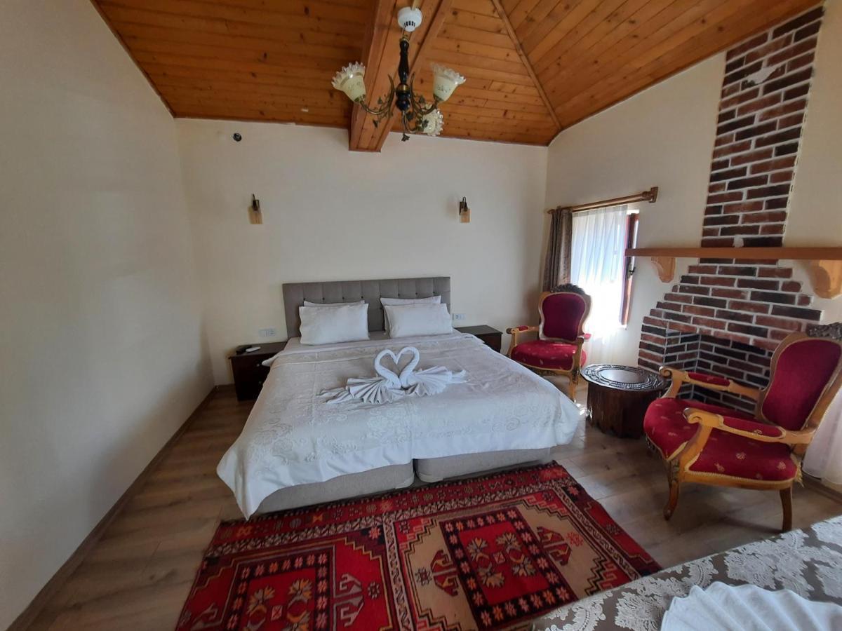 セルチュク アリババズ ハウス Bed & Breakfast エクステリア 写真
