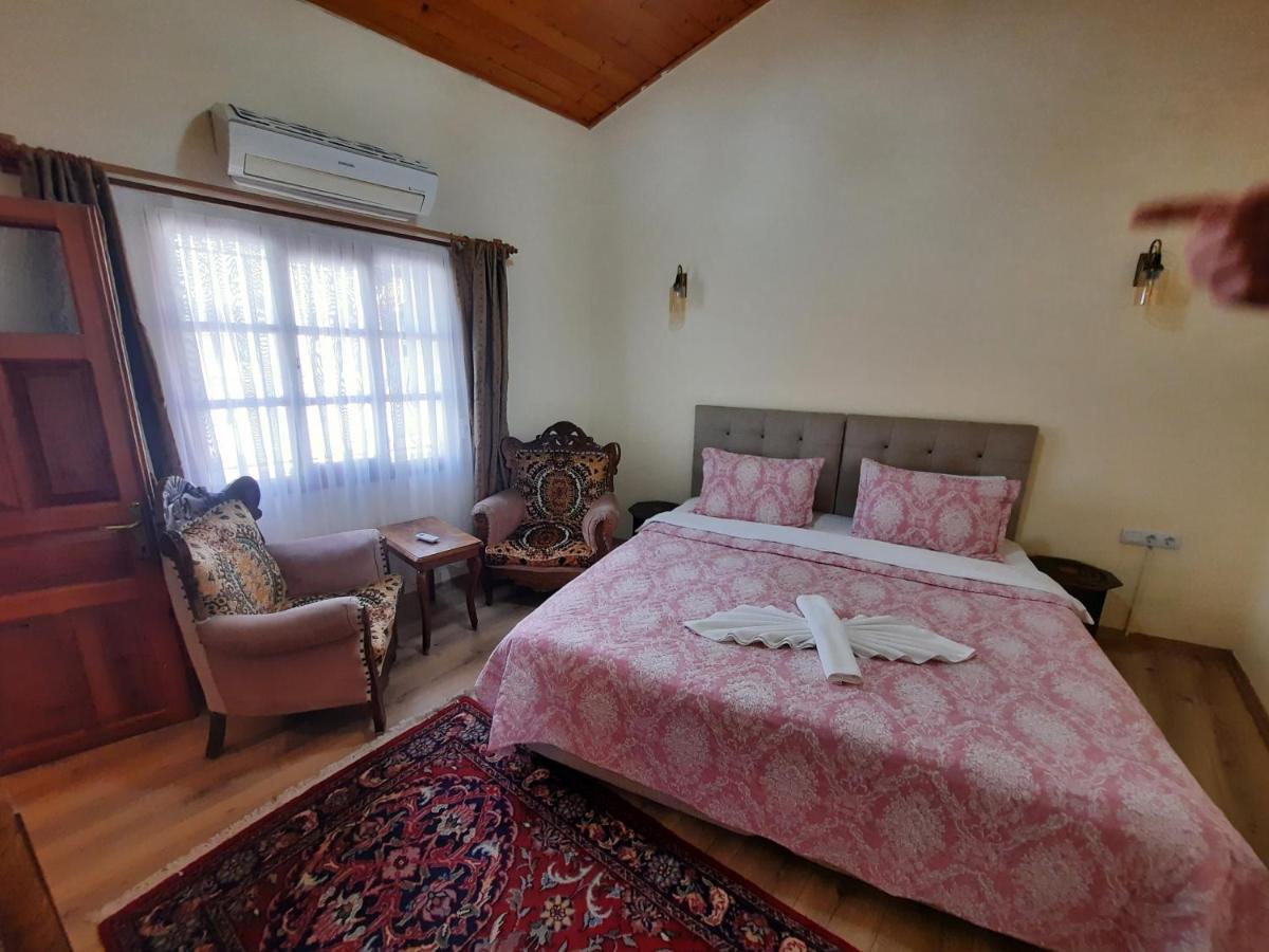 セルチュク アリババズ ハウス Bed & Breakfast エクステリア 写真