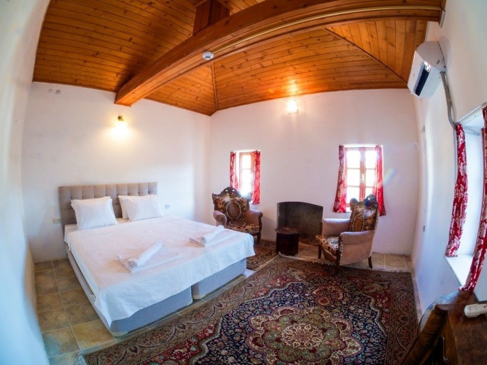セルチュク アリババズ ハウス Bed & Breakfast エクステリア 写真